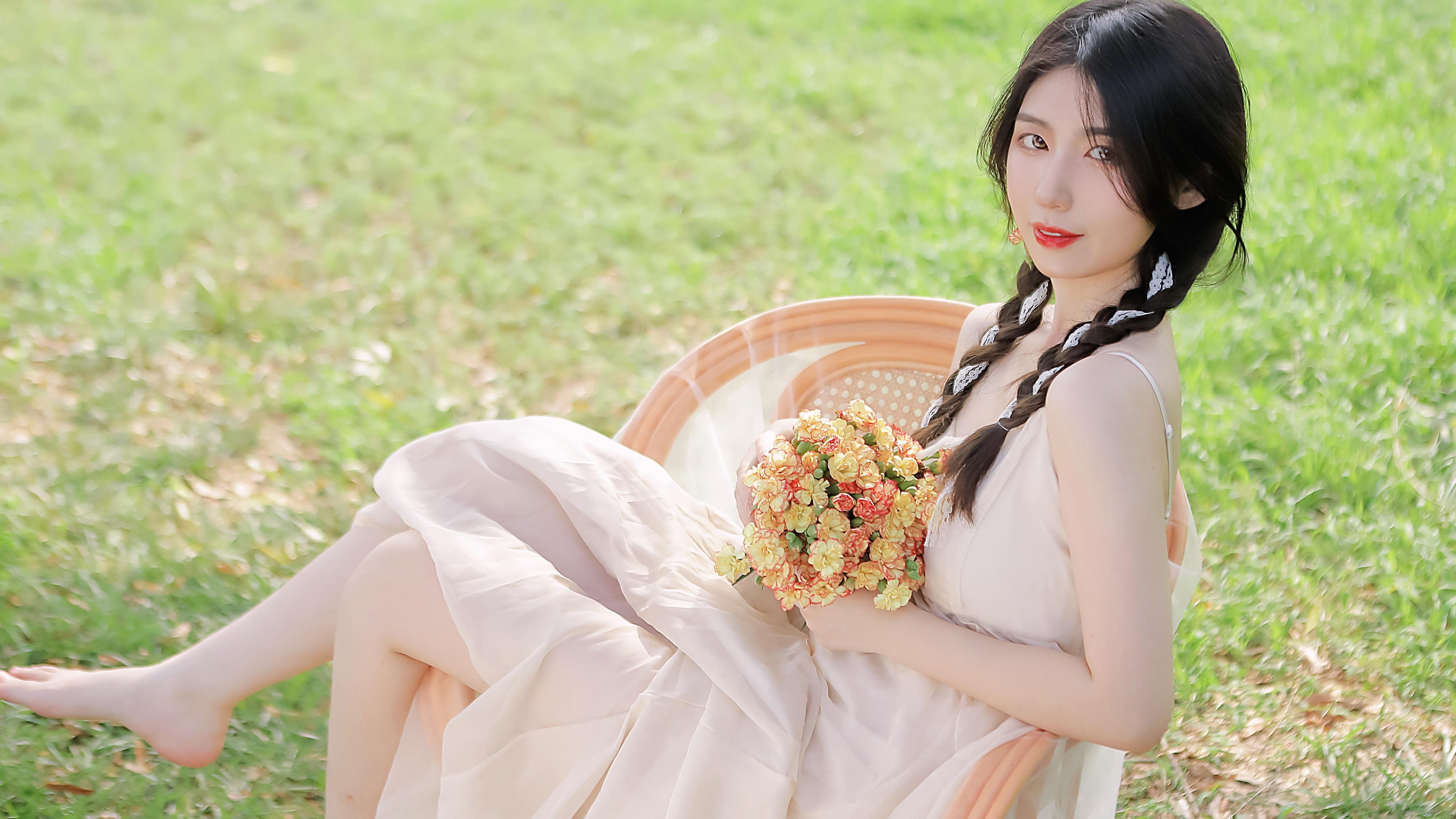 戈壁滩上的“点金手”：让废料绽放绿色新生